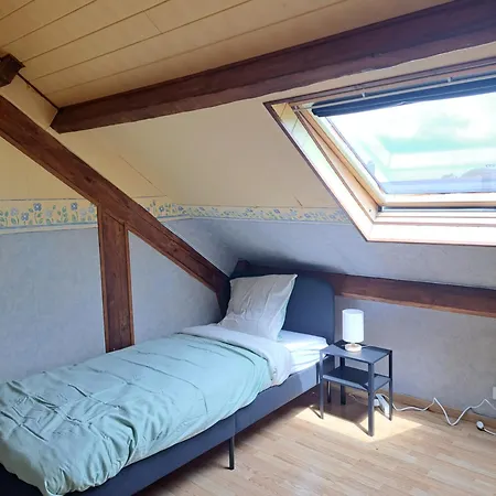 Ouvriere 5 *